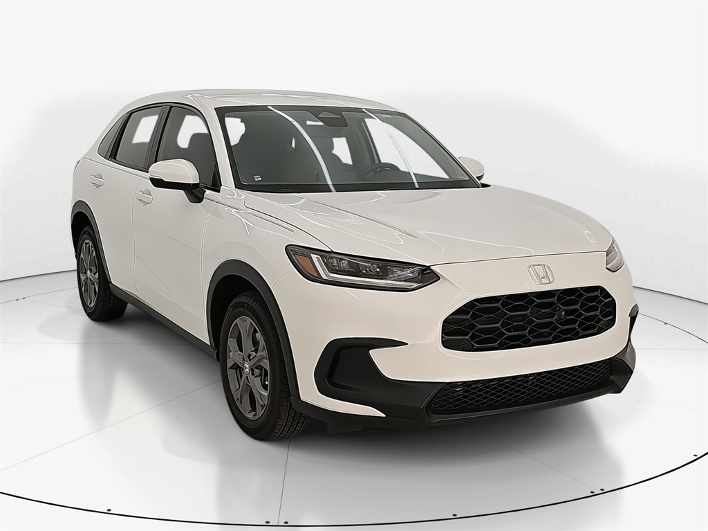 2026 Honda HR-V LX photo 3