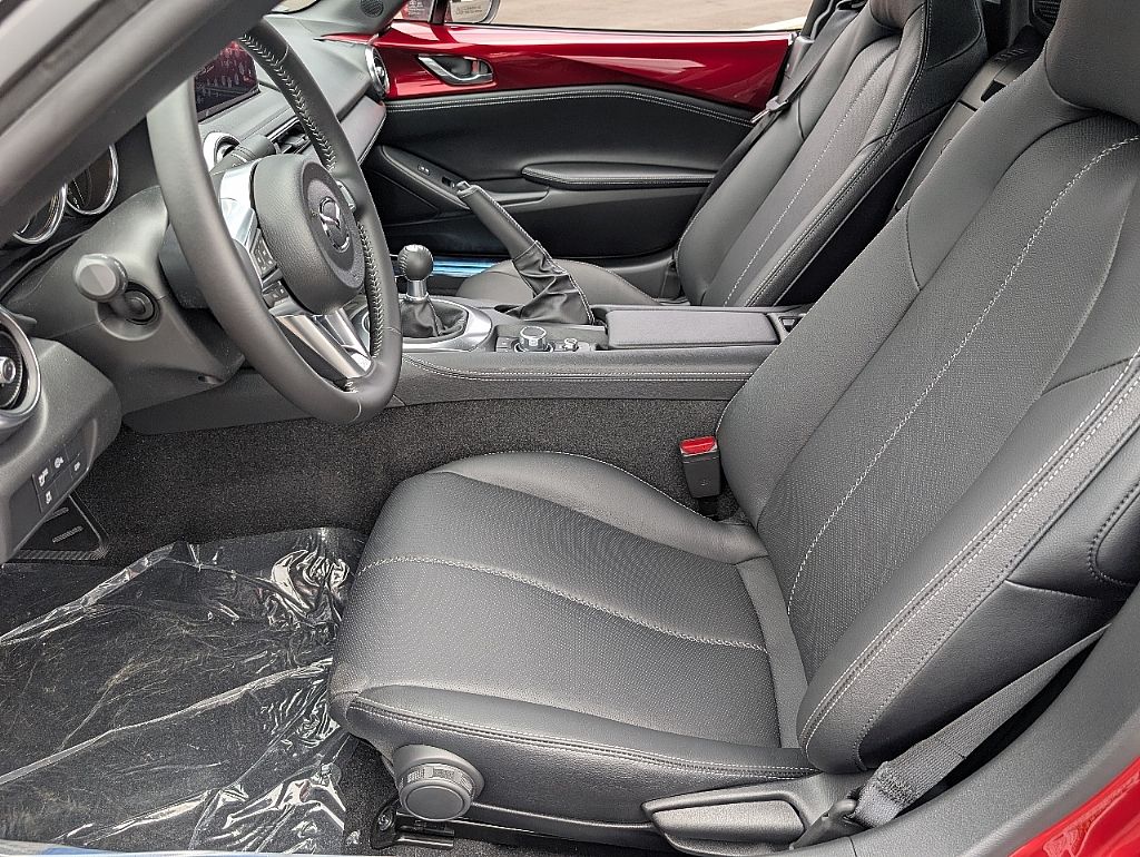 2025 Mazda MX-5 Miata Miata Grand Touring photo 20