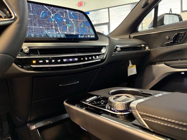 2026 Cadillac Lyriq photo 28