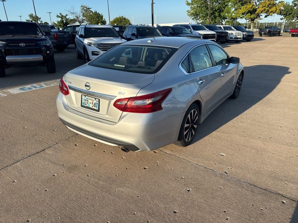 2018 Nissan Altima 2.5 SV photo 6