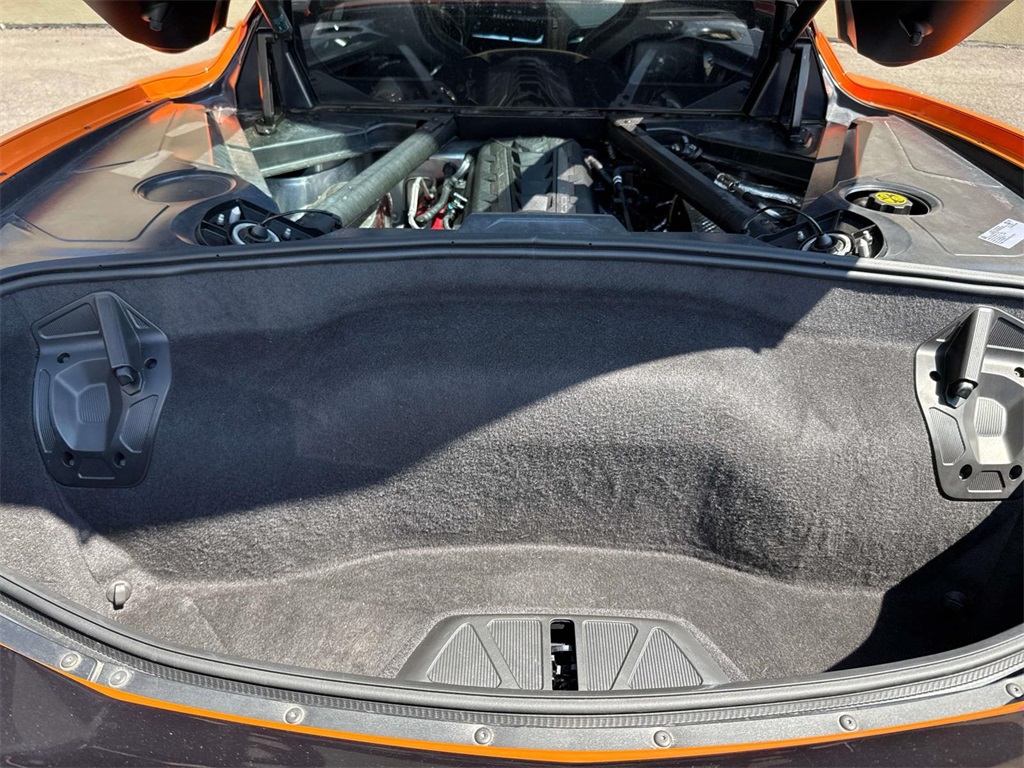 2023 Chevrolet Corvette Stingray 2LT photo 13