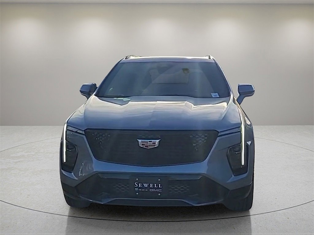 2025 Cadillac XT4 Sport photo 8