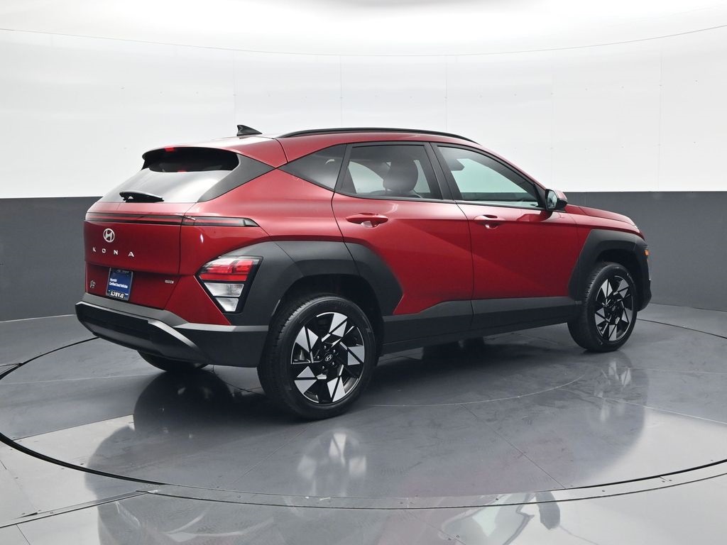 2024 Hyundai Kona SEL photo 4