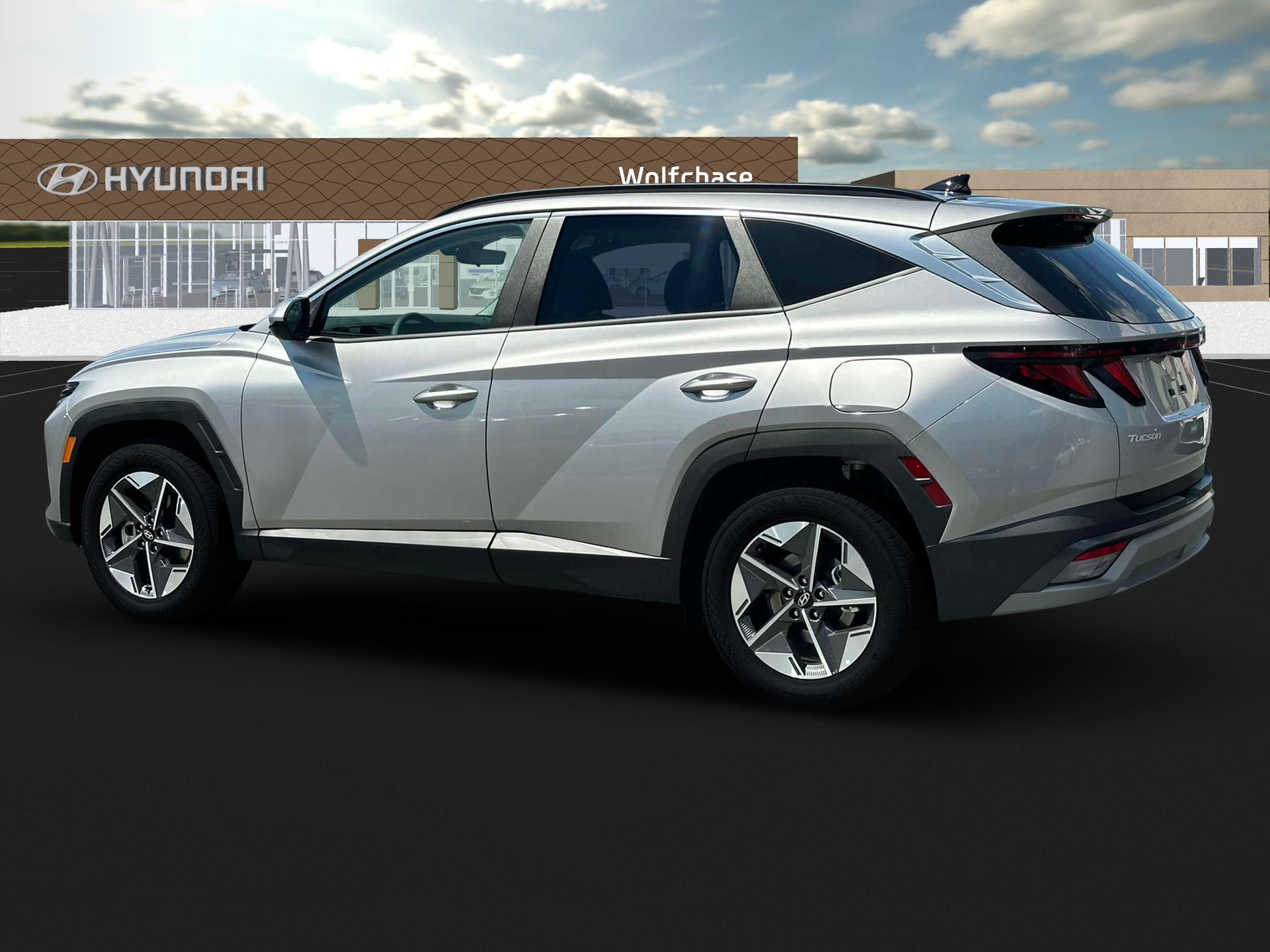 New 2025 Silver Hyundai SEL FWD image 4