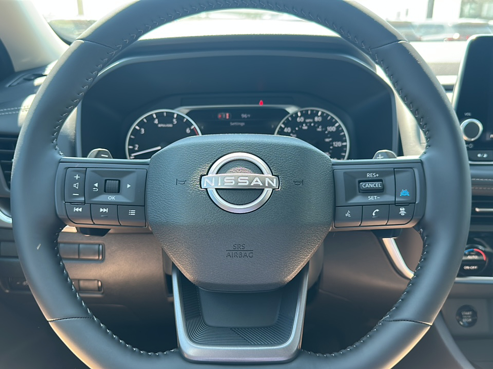 2026 Nissan Rogue SV photo 6