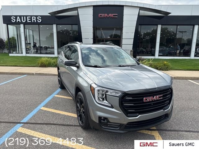 2023 GMC Terrain SLT's photo