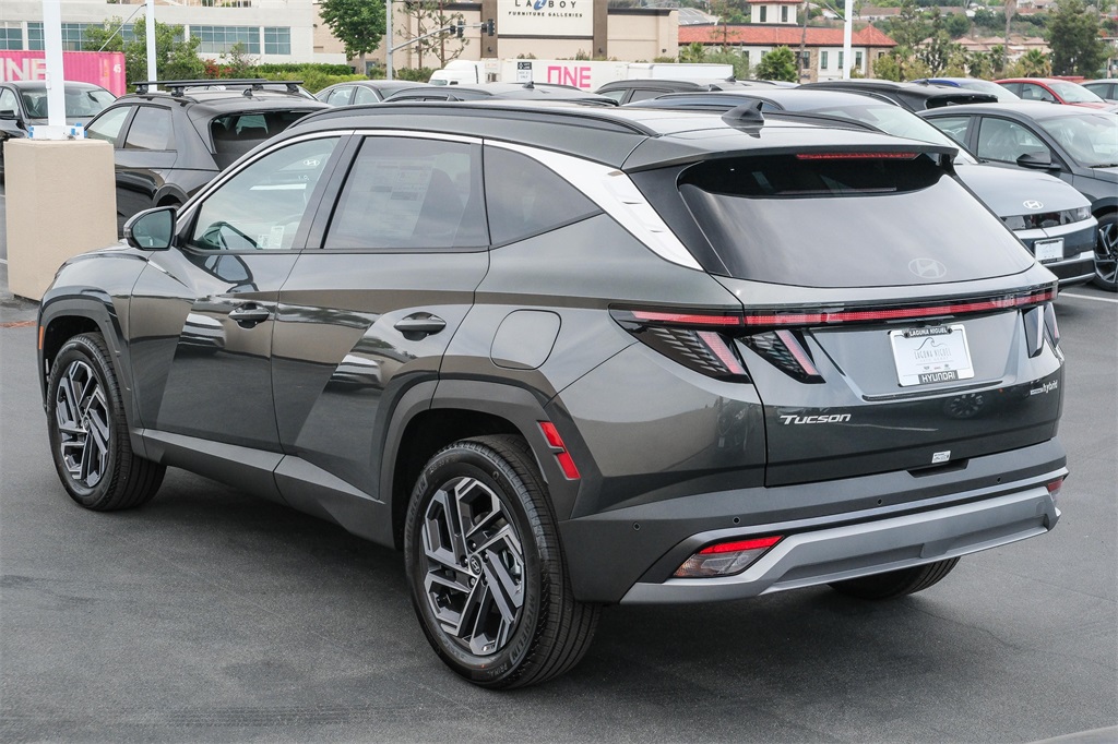 2025 Hyundai Tucson Hybrid Limited photo 3