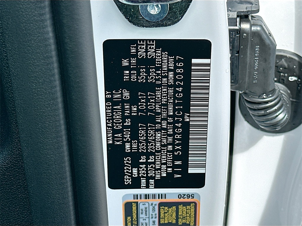 2026 Kia Sorento LX photo 26