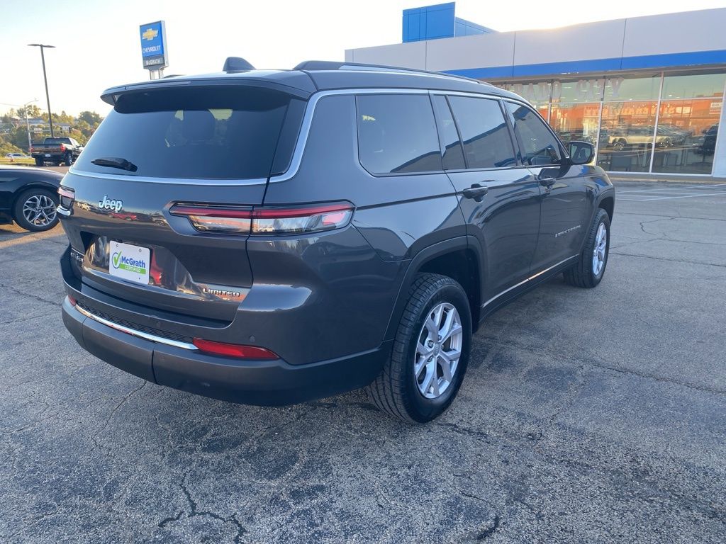2022 Jeep Grand Cherokee Limited photo 2