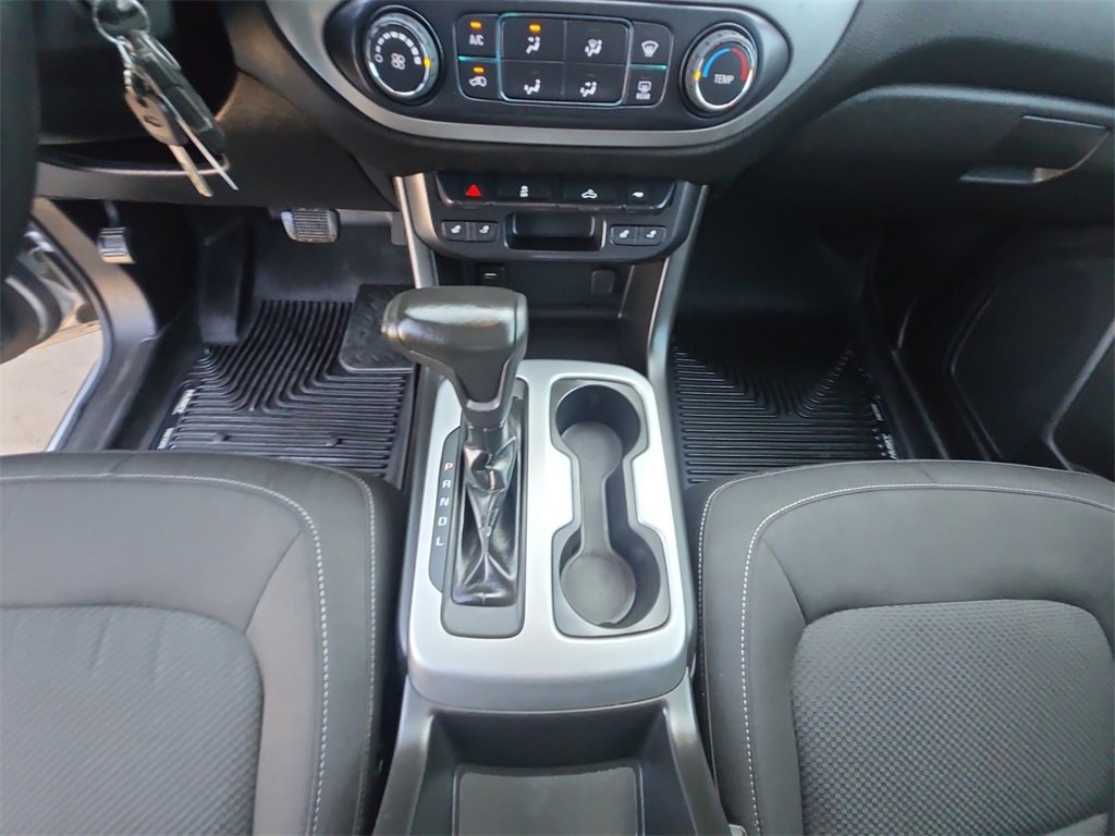 2018 Chevrolet Colorado LT photo 11