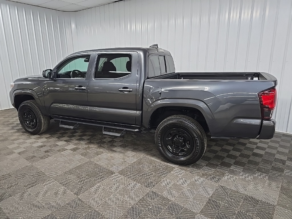 2023 Toyota Tacoma SR 4x4 Double Cab photo 4