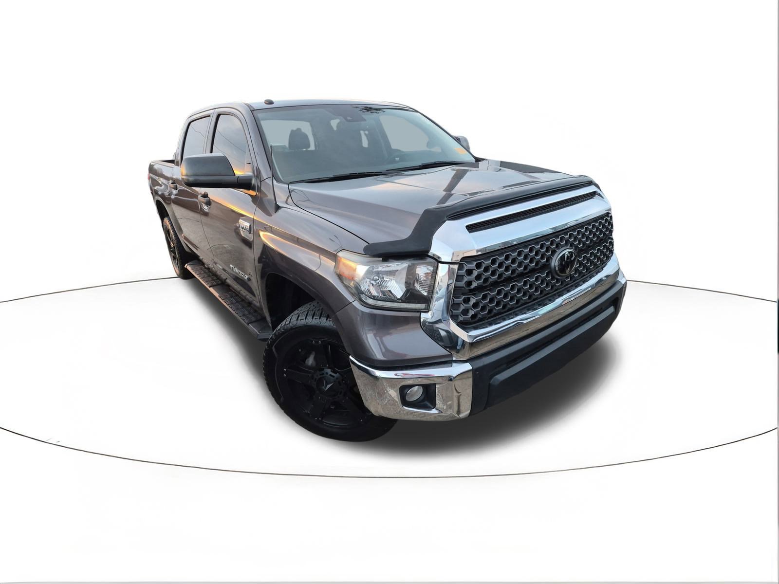2019 Toyota Tundra SR5's photo
