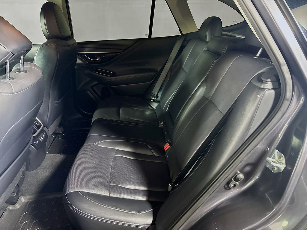 2022 Subaru Outback Limited photo 20