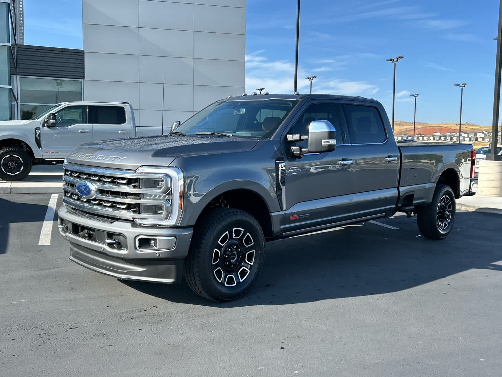 2024 Ford F-350 Platinum photo 2