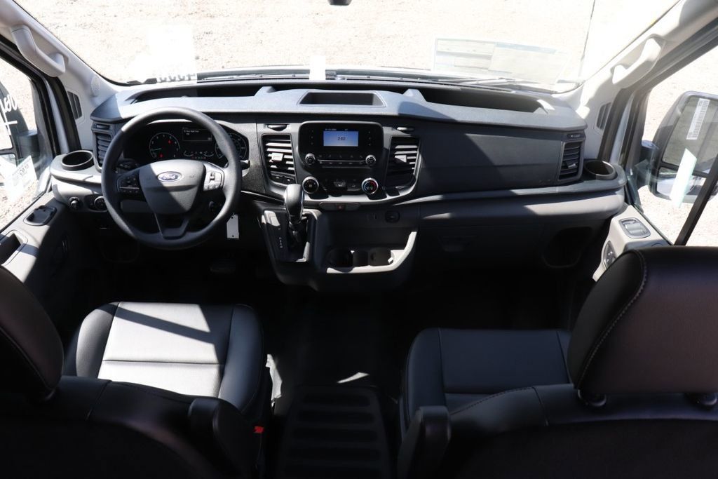 2025 Ford Transit photo 8