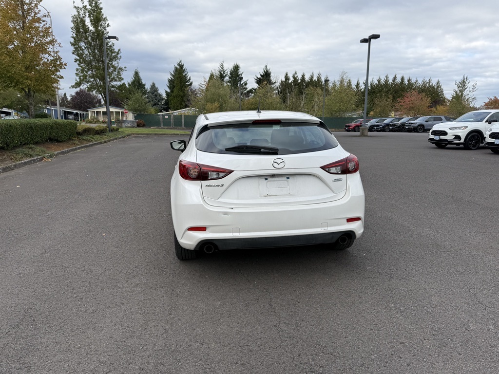 2018 Mazda Mazda3 Sport photo 4