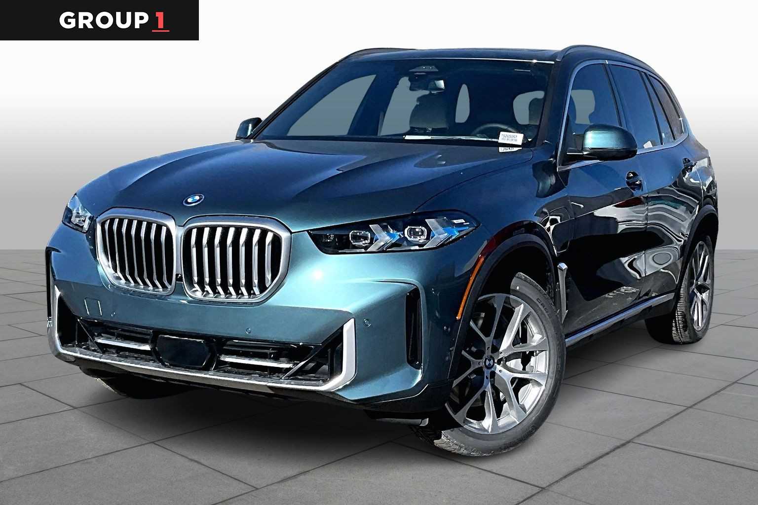 2026 BMW X5 50e's photo