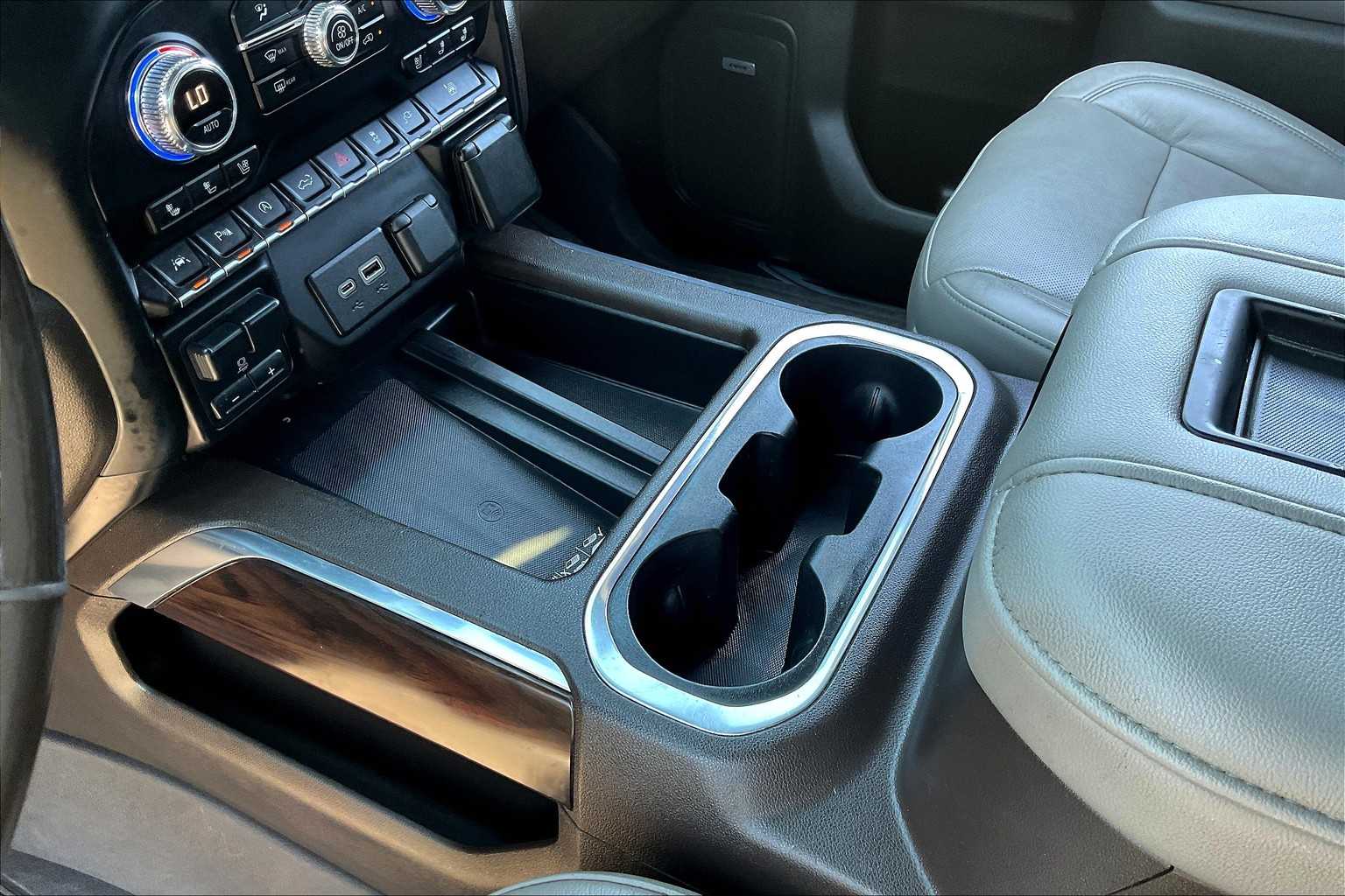 2020 Gmc Sierra 1500 SLT photo 16
