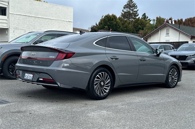 2023 Hyundai Sonata Hybrid SEL photo 3
