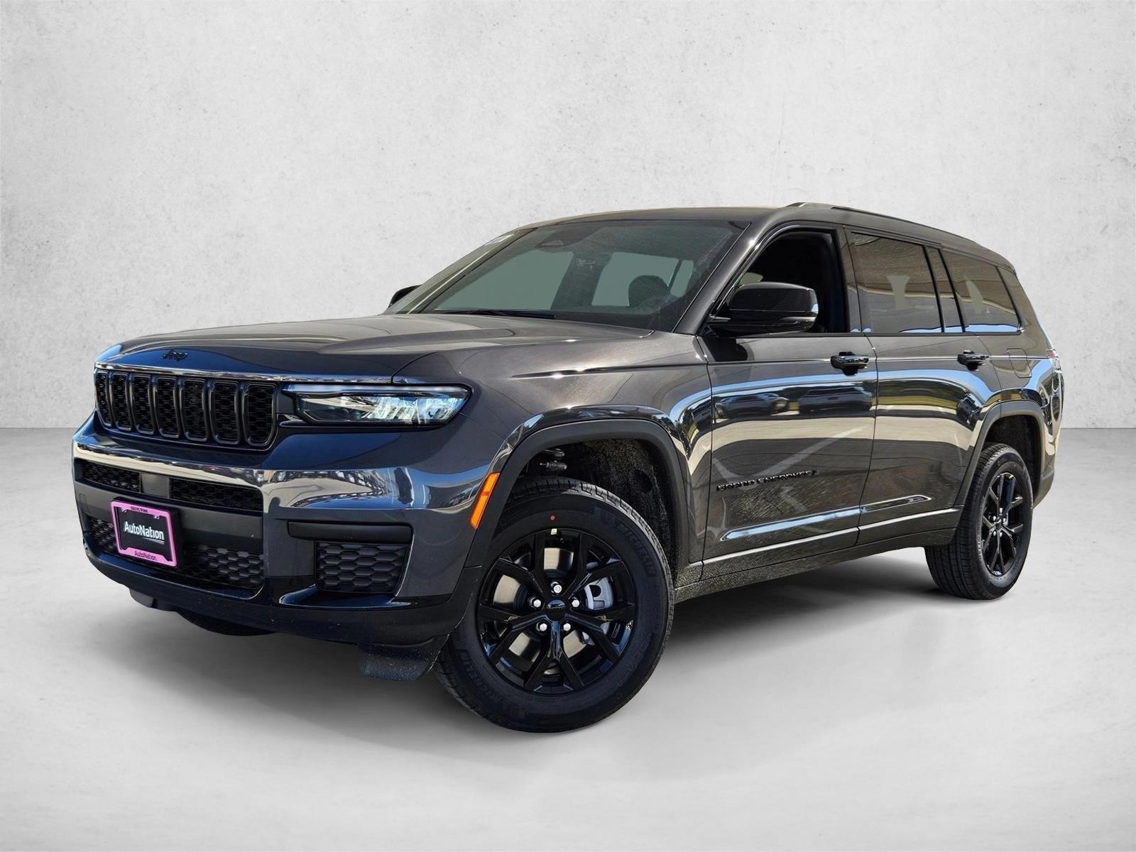 2025 Jeep Grand Cherokee L Altitude's photo