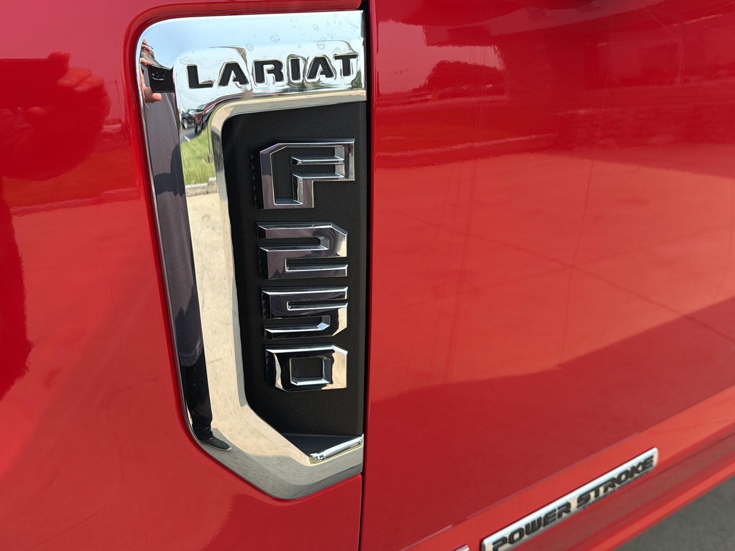 2021 Ford F-250 Lariat Tremor photo 6