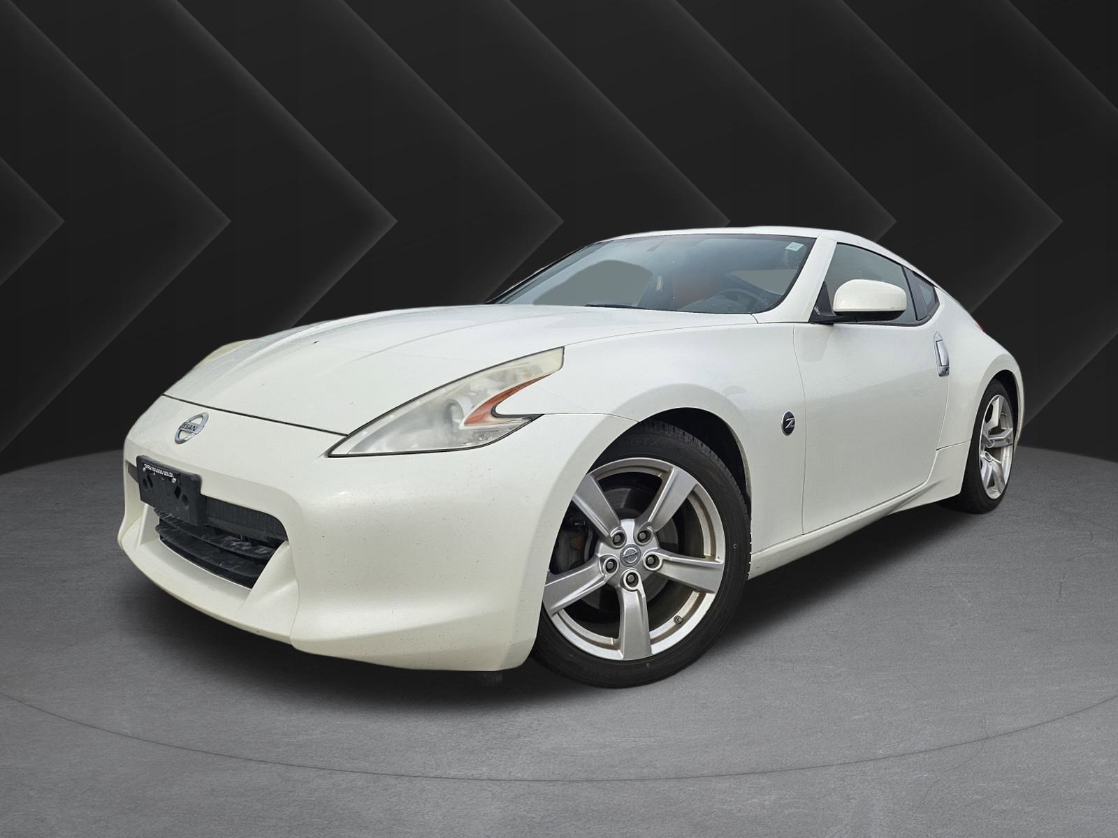 2012 Nissan 370Z Touring's photo