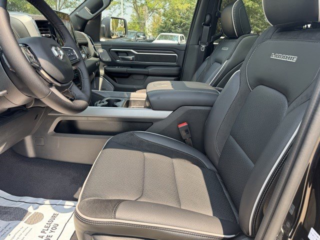 2026 Ram 1500 Laramie photo 8