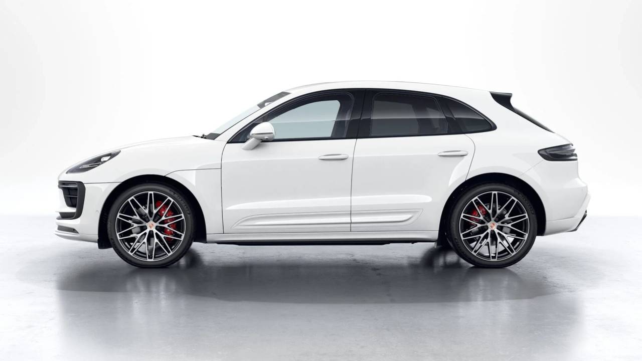 2026 Porsche Macan S photo 2