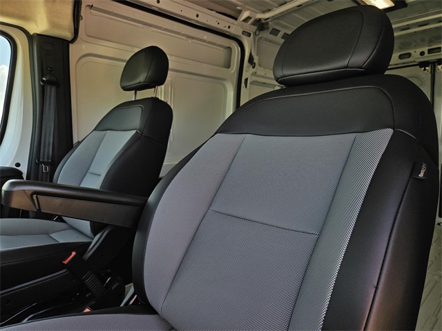 2025 Ram ProMaster 2500 photo 10