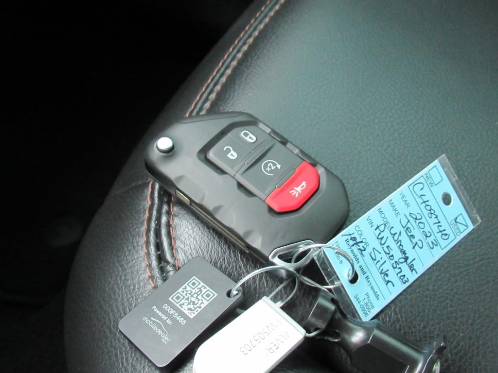 2023 Jeep Wrangler Rubicon 392 photo 31