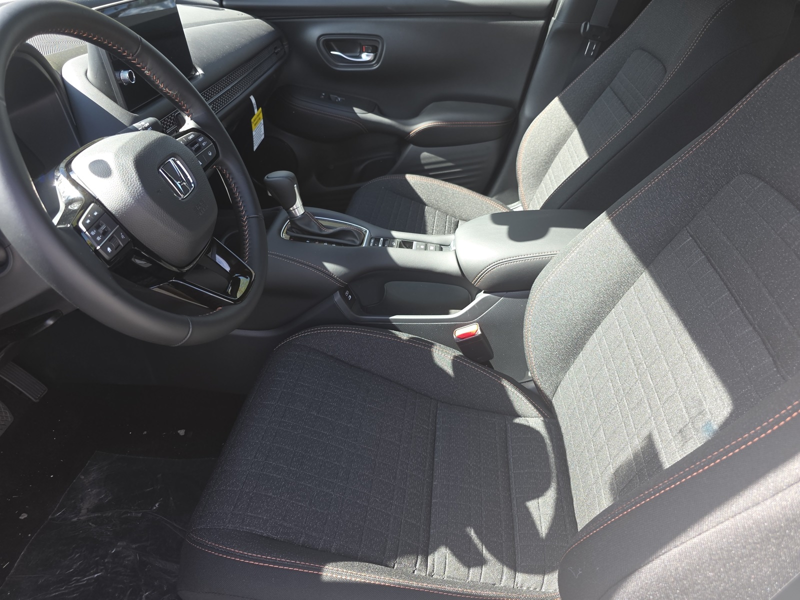 2026 Honda HR-V Sport photo 9