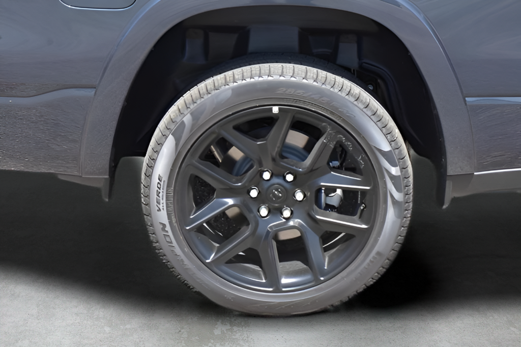 2025 Ram 1500 Laramie photo 9