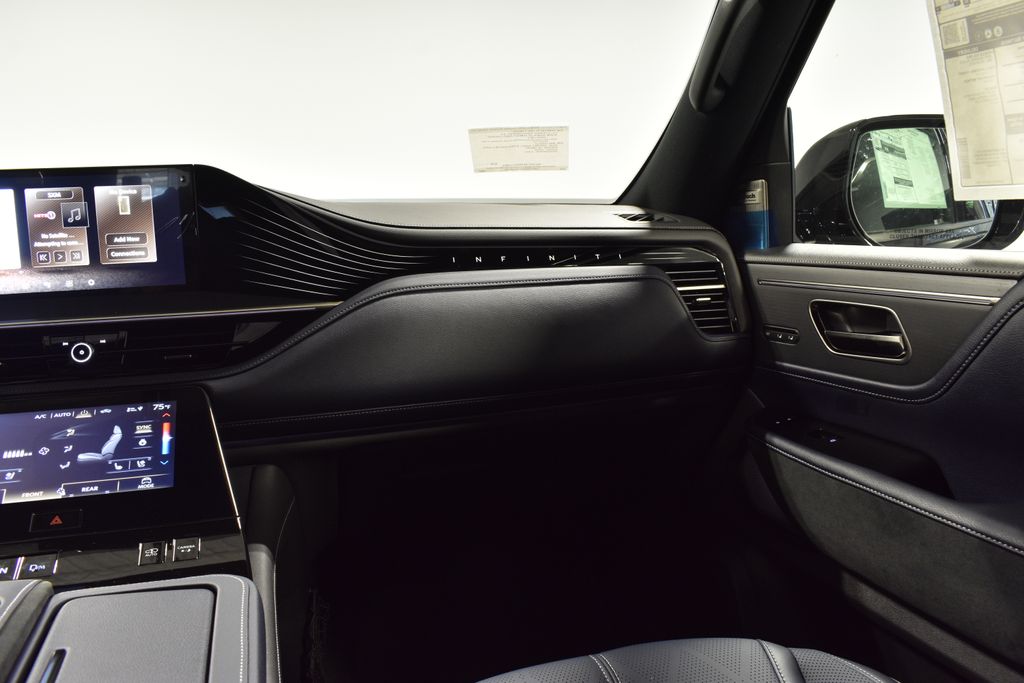 2026 Infiniti QX80 Sensory photo 14