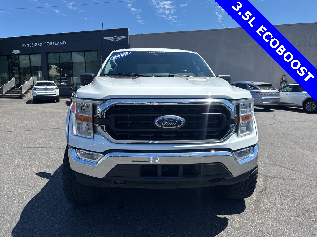 2022 Ford F-150 XLT photo 2