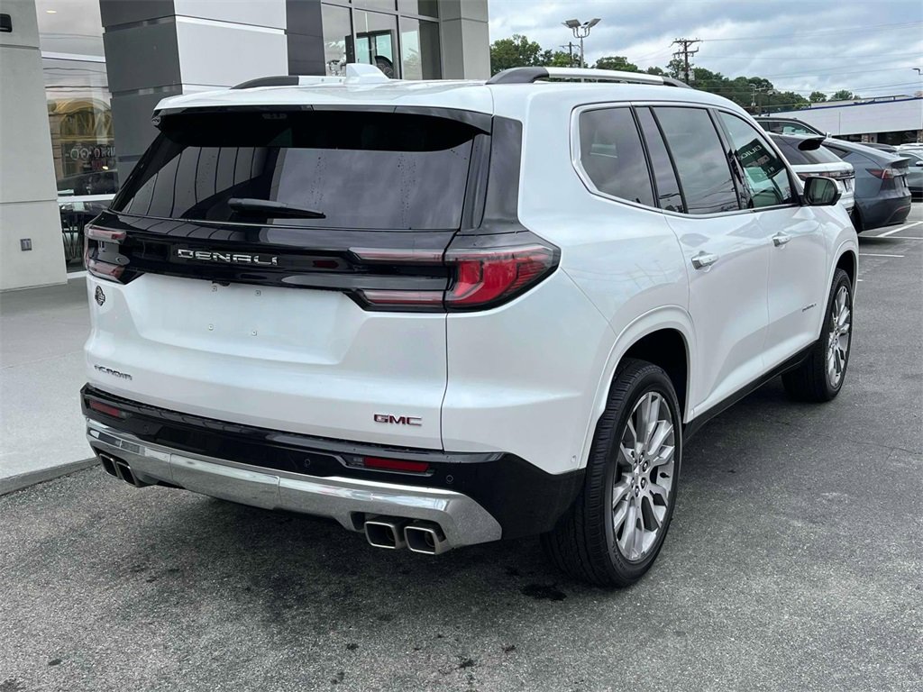 2025 Gmc Acadia Denali photo 3
