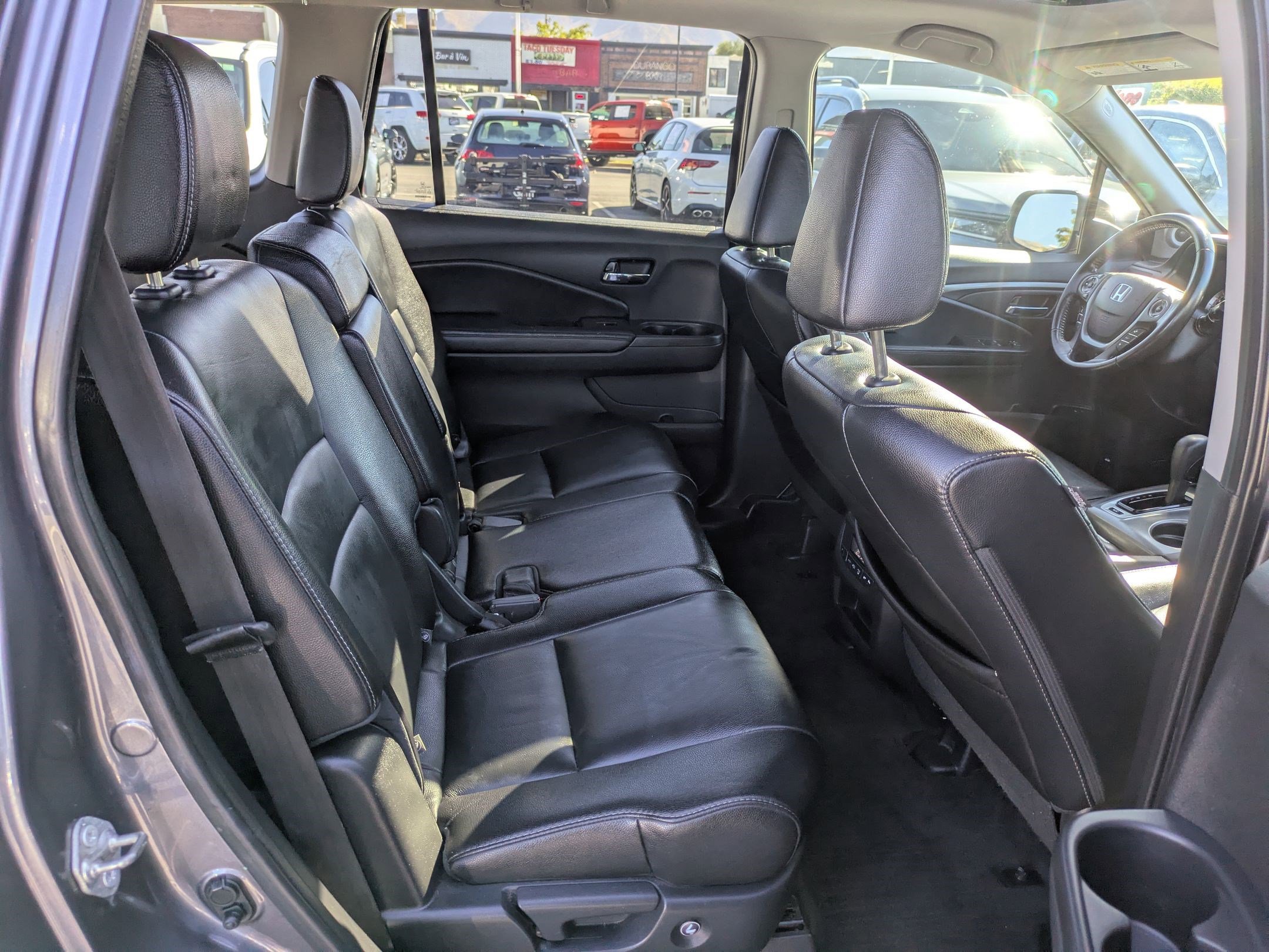 2017 Honda Pilot EX-L photo 27