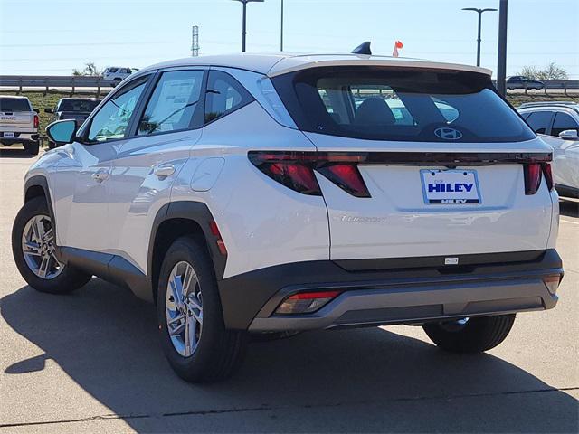 2026 Hyundai Tucson SE photo 3