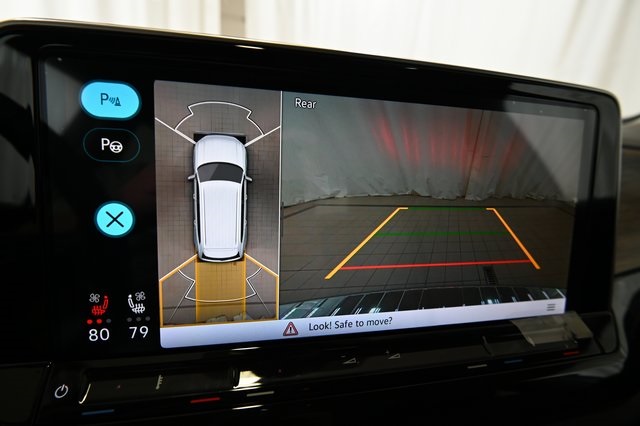 2026 Volkswagen Atlas SEL Premium R-Line photo 4