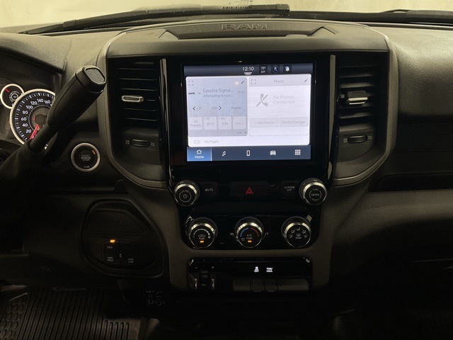 2026 Ram 2500 Tradesman photo 17