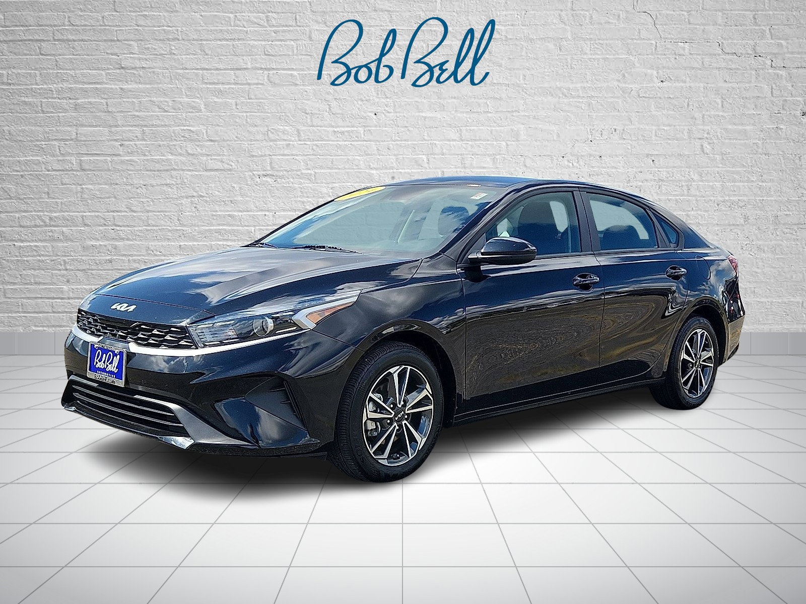 2024 Kia Forte LXS photo 3