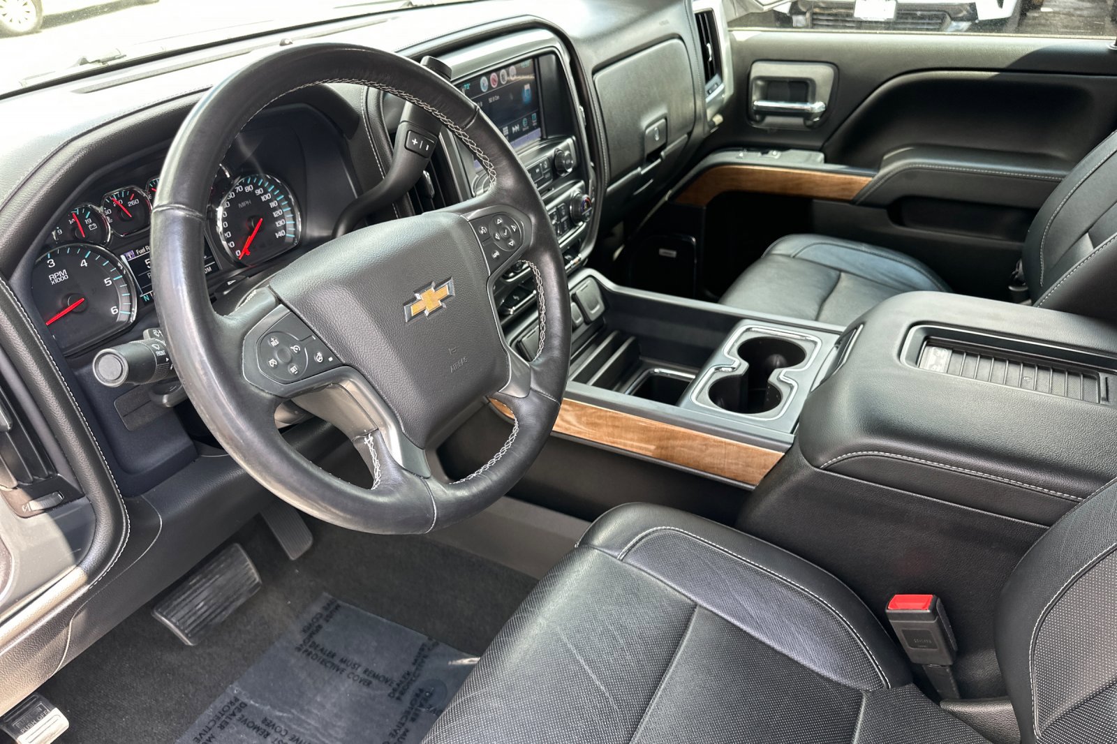 2016 Chevrolet Silverado 1500 LTZ photo 9