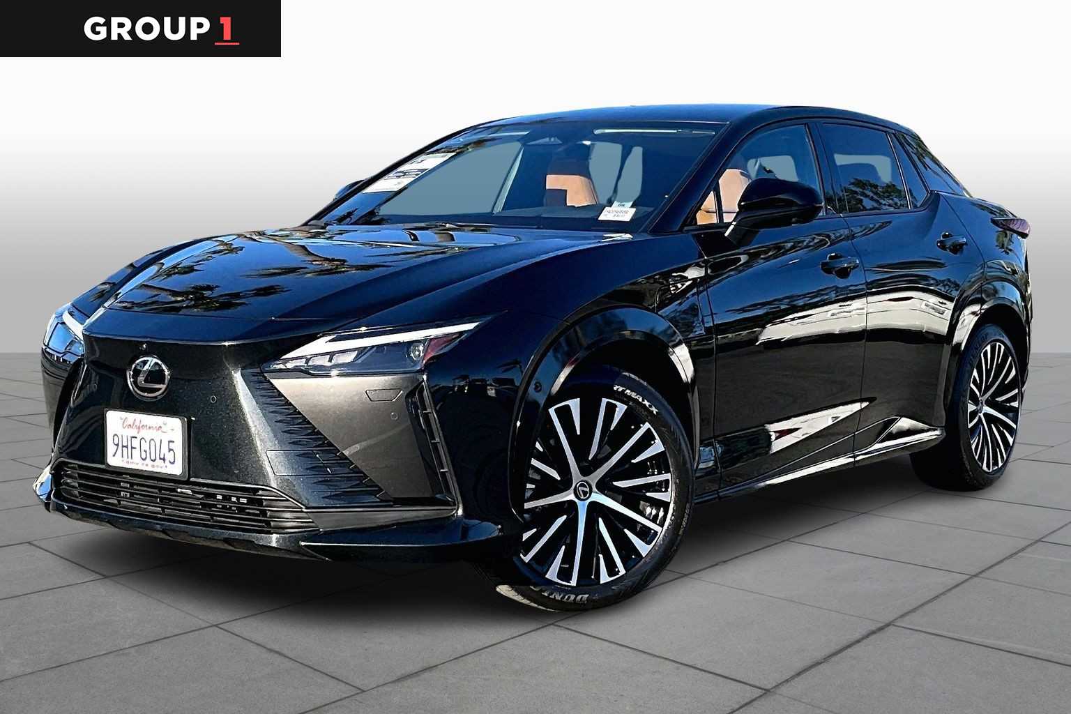 2023 Lexus RZ Luxury's photo