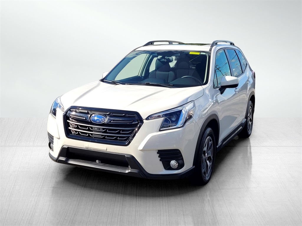 2022 Subaru Forester Premium photo 9