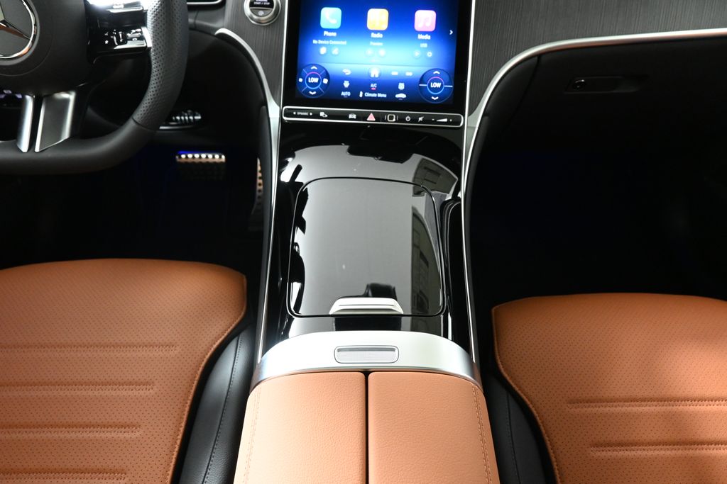 2025 Mercedes Benz GLC 300 4MATIC photo 17