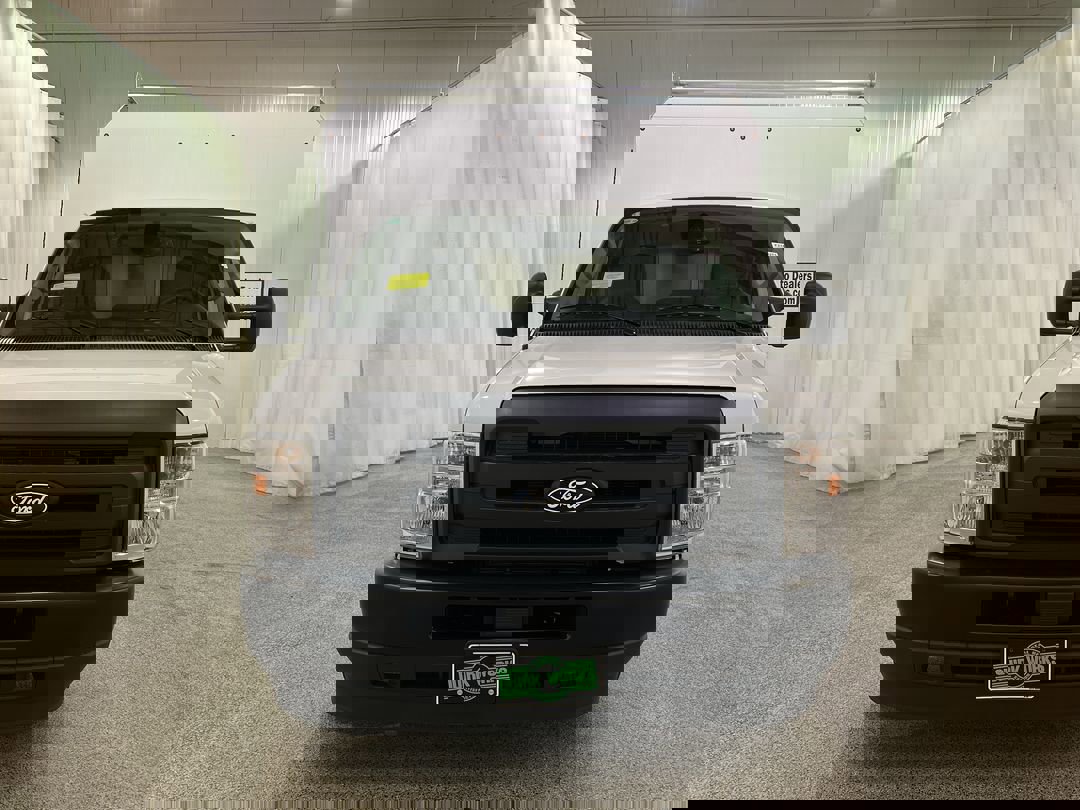 2026 Ford E-350 Base photo 2