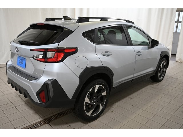 2025 Subaru Crosstrek Limited photo 11
