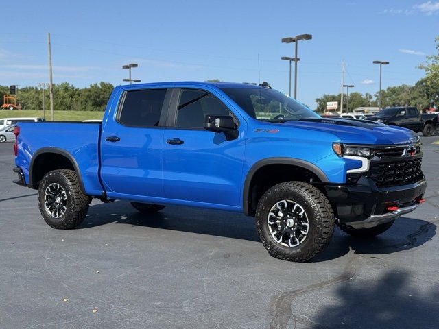 2026 Chevrolet Silverado 1500 ZR2's photo