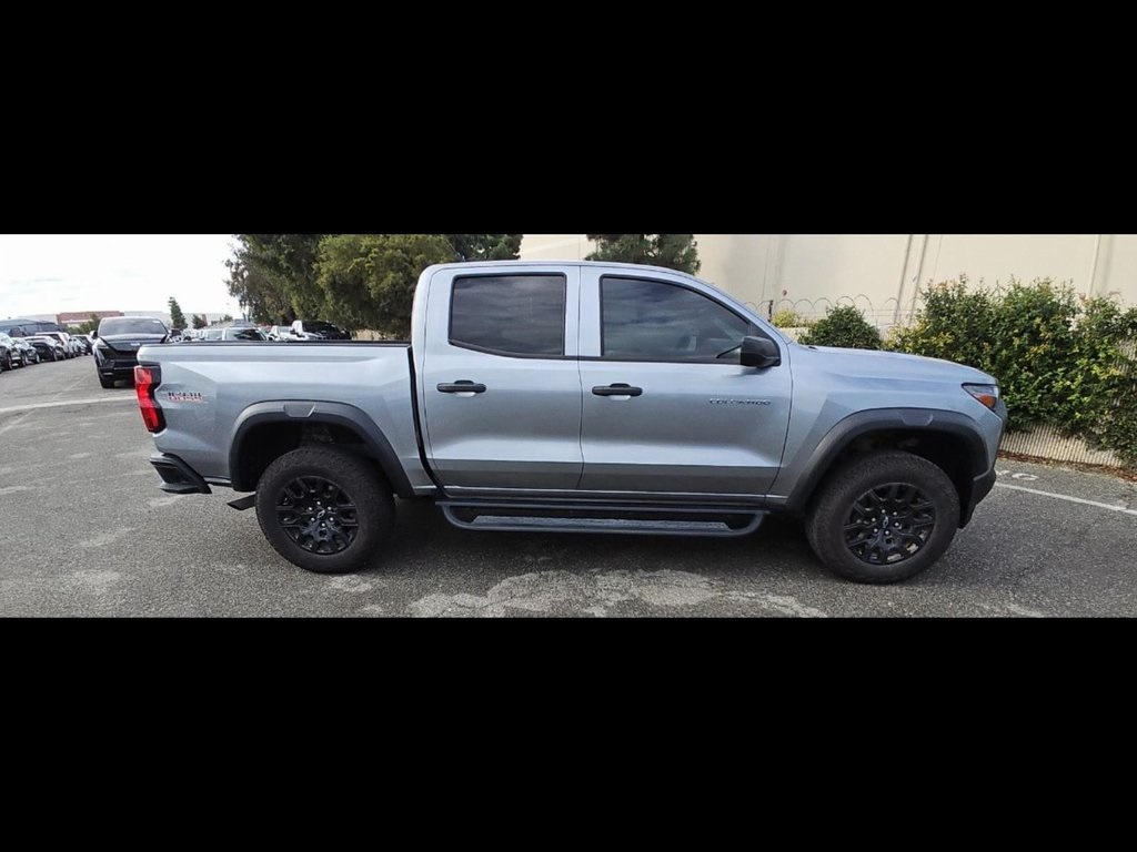 Used 2024 Chevrolet Colorado Trail Boss with VIN 1GCPTEEK5R1118498 for sale in Kansas City