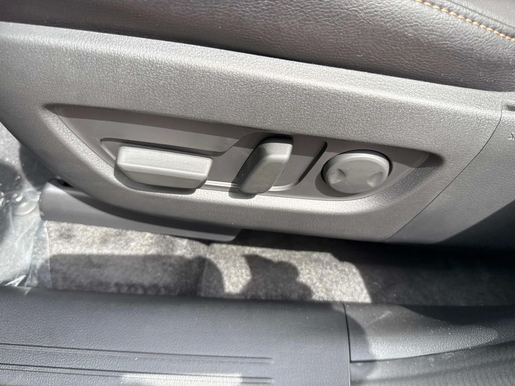 2025 Mazda CX-90 3.3 Turbo Preferred photo 49