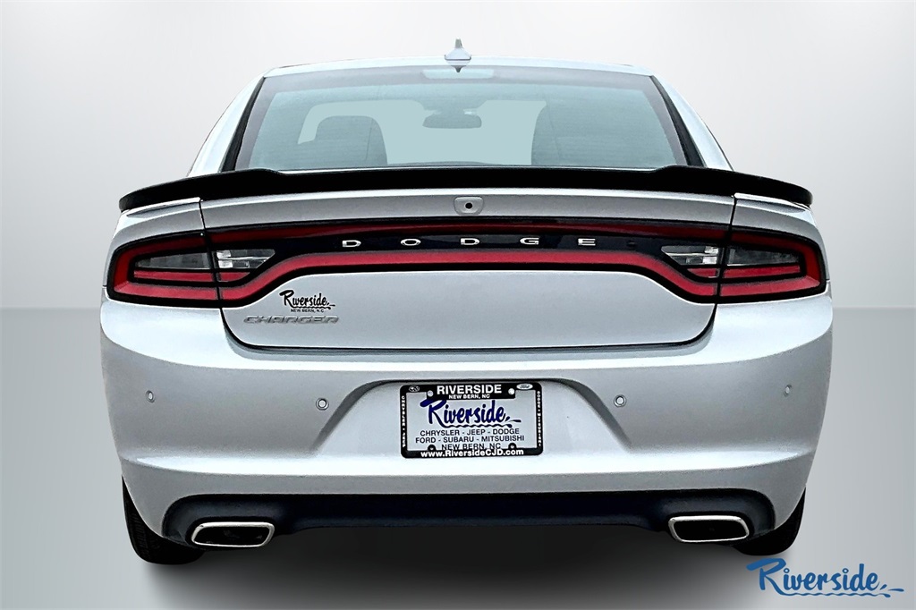 2023 Dodge Charger SXT photo 4